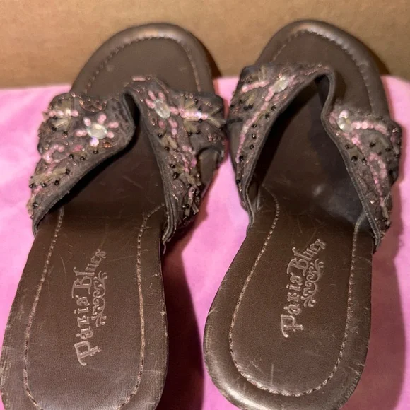 Paris Blues Brown Beaded Heels - Picture 5 of 6